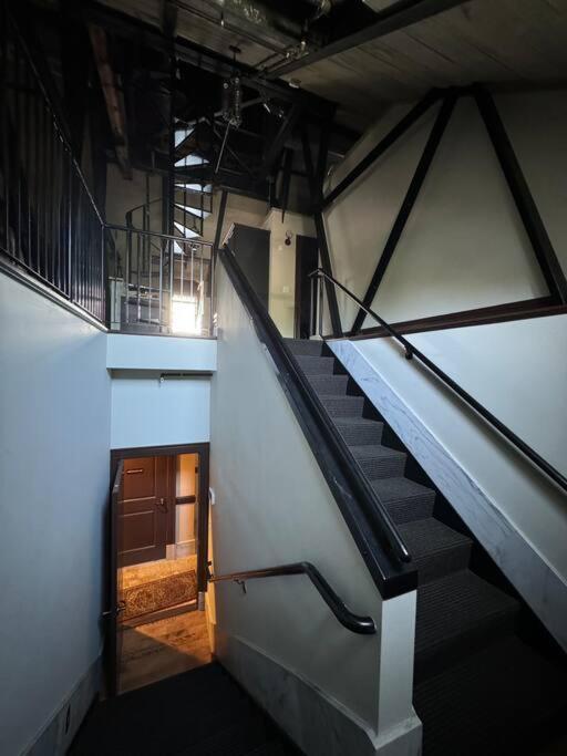 Apartment Upscale Industrial Penthouse Plymouth