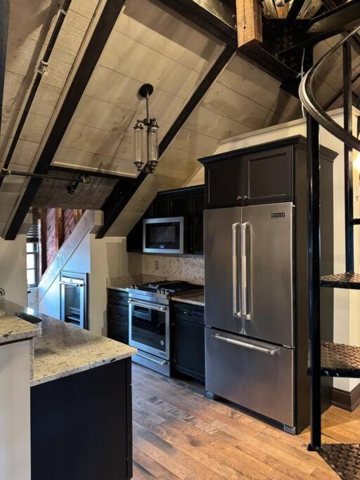 Upscale Industrial Penthouse Apartment *